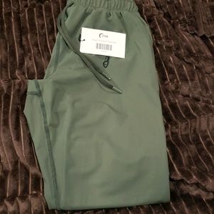 Zyia Olive Everywhere Jogger Pants